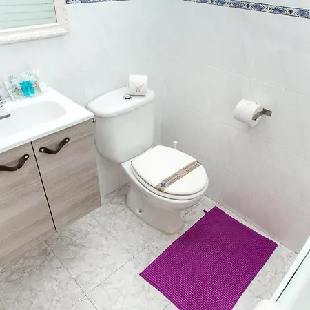 Al11 Apartment *